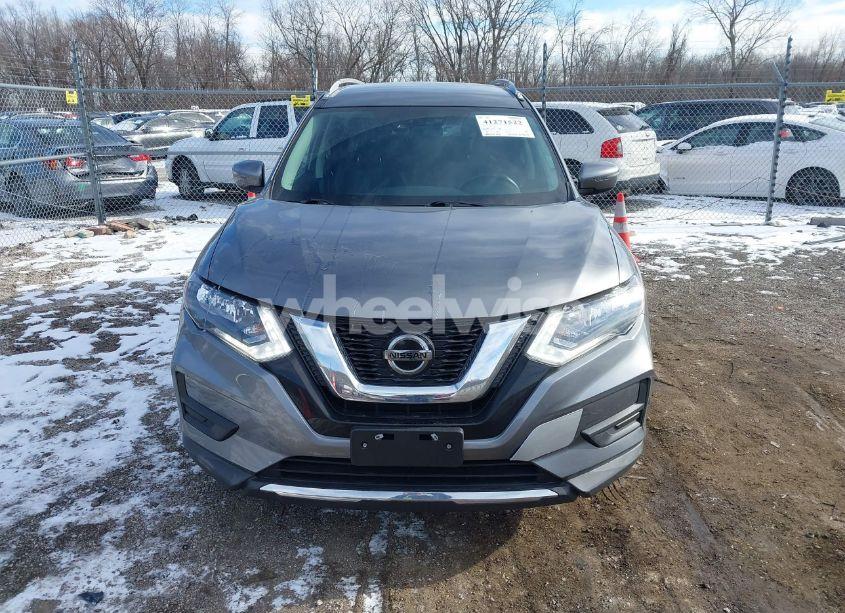 Photo 12 of 2019 Nissan Rogue SV (VIN JN8AT2MT3KW255371)