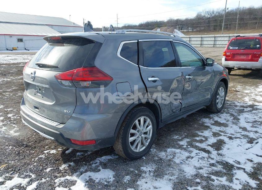 Photo 4 of 2019 Nissan Rogue SV (VIN JN8AT2MT3KW255371)