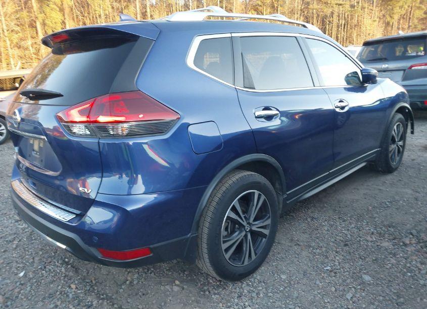 Photo 4 of 2020 Nissan Rogue SV FWD (VIN JN8AT2MT3LW004657)