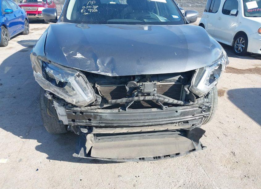 Photo 6 of 2020 Nissan Rogue S FWD (VIN JN8AT2MT3LW017974)