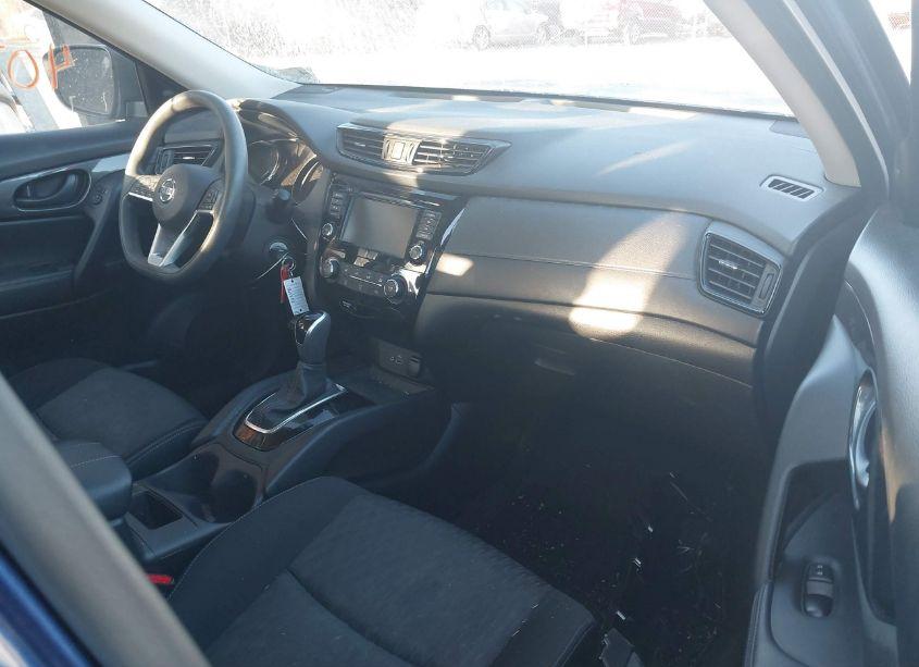 Photo 5 of 2020 Nissan Rogue S FWD (VIN JN8AT2MT3LW030420)