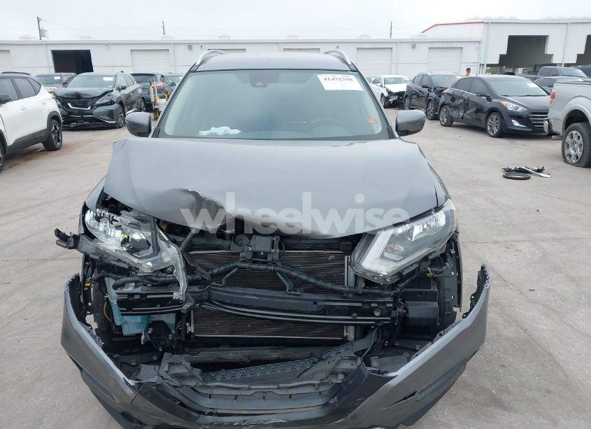 Photo 12 of 2020 Nissan Rogue SV FWD (VIN JN8AT2MT3LW036041)