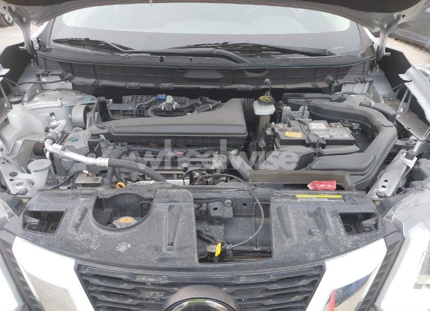 Photo 10 of 2020 Nissan Rogue SV FWD (VIN JN8AT2MT3LW039683)