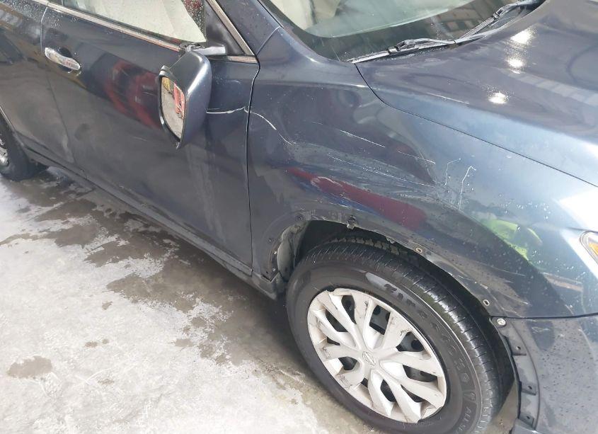 Photo 6 of 2016 Nissan Rogue S (VIN JN8AT2MT4GW025927)