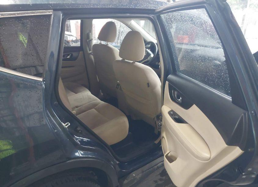 Photo 8 of 2016 Nissan Rogue S (VIN JN8AT2MT4GW025927)