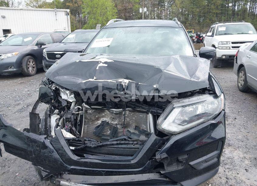 Photo 12 of 2017 Nissan Rogue SV (VIN JN8AT2MT4HW132140)