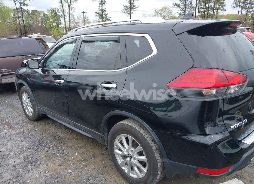 Photo 14 of 2017 Nissan Rogue SV (VIN JN8AT2MT4HW132140)