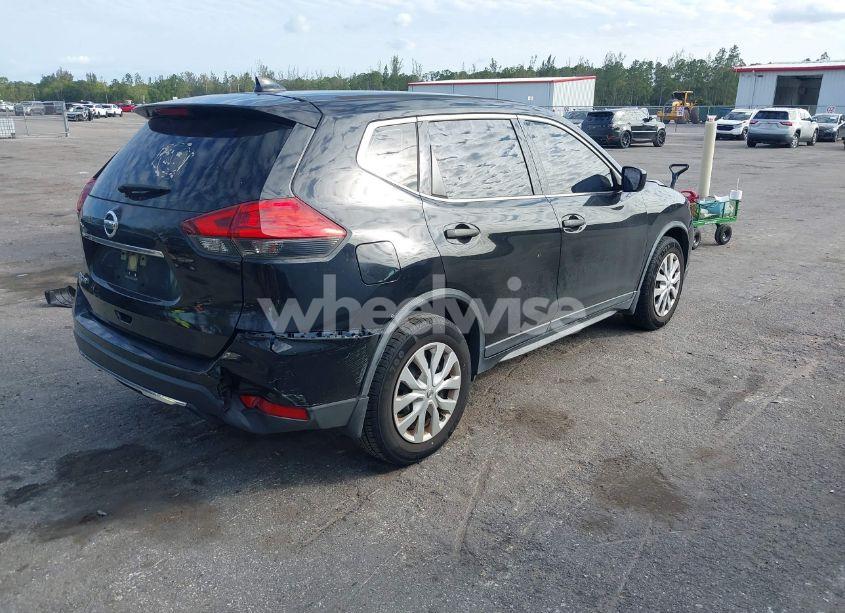 Photo 4 of 2017 Nissan Rogue S (VIN JN8AT2MT4HW134728)