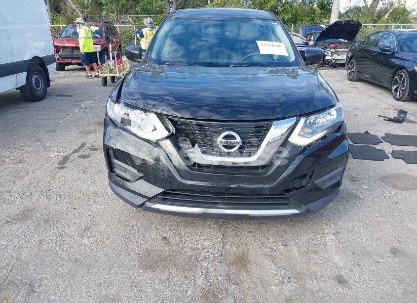 Photo 6 of 2017 Nissan Rogue S (VIN JN8AT2MT4HW134728)