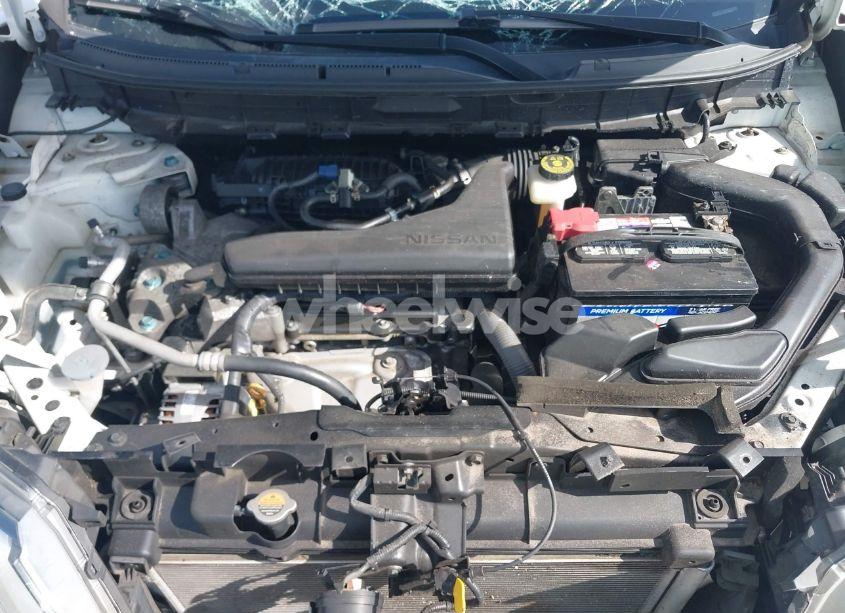 Photo 10 of 2017 Nissan Rogue SV (VIN JN8AT2MT4HW152677)