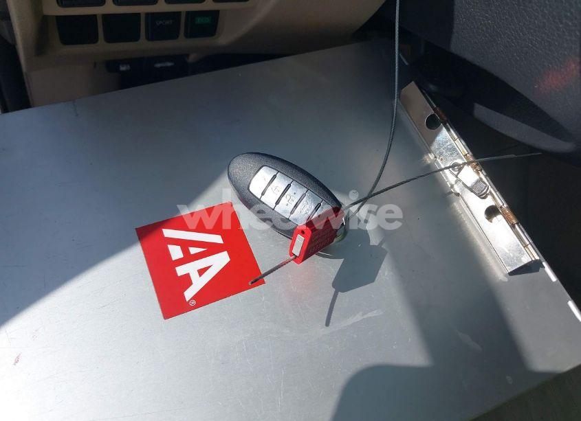 Photo 11 of 2017 Nissan Rogue SV (VIN JN8AT2MT4HW152677)