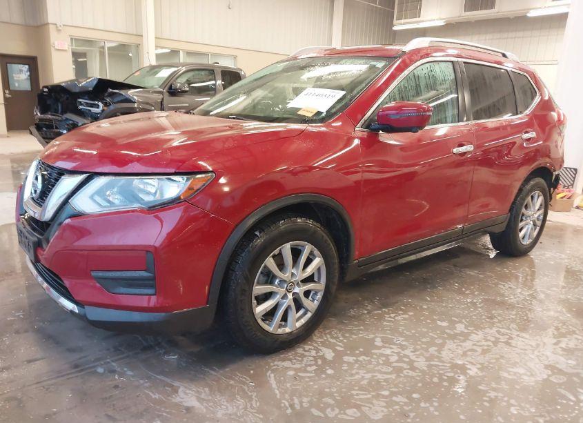 Photo 2 of 2017 Nissan Rogue SV (VIN JN8AT2MT4HW386429)