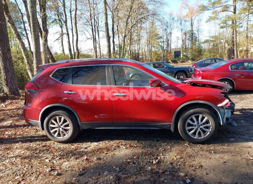 Photo 14 of 2017 Nissan Rogue SV (VIN JN8AT2MT4HW395776)