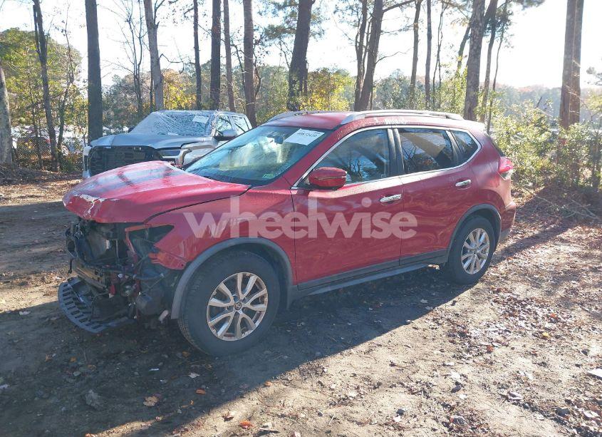 Photo 2 of 2017 Nissan Rogue SV (VIN JN8AT2MT4HW395776)