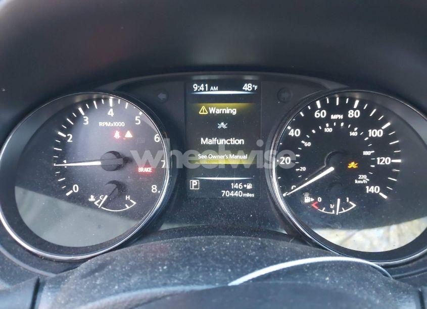 Photo 7 of 2017 Nissan Rogue SV (VIN JN8AT2MT4HW395776)