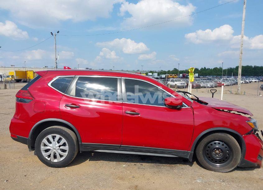 Photo 13 of 2017 Nissan Rogue S (VIN JN8AT2MT4HW406386)