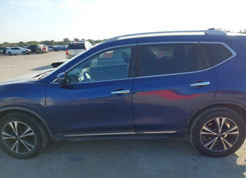 Photo 15 of 2018 Nissan Rogue SL (VIN JN8AT2MT4JW464701)