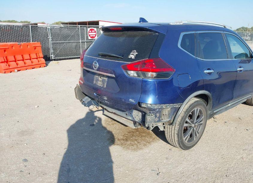 Photo 6 of 2018 Nissan Rogue SL (VIN JN8AT2MT4JW464701)