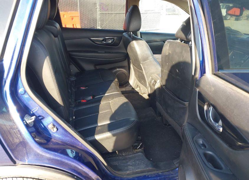 Photo 8 of 2018 Nissan Rogue SL (VIN JN8AT2MT4JW464701)