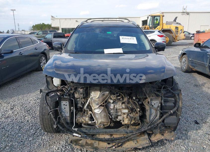 Photo 12 of 2019 Nissan Rogue (VIN JN8AT2MT4KW261938)