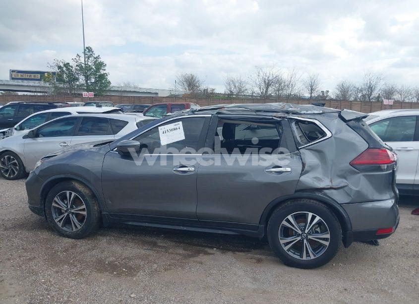 Photo 15 of 2019 Nissan Rogue SV (VIN JN8AT2MT4KW265309)