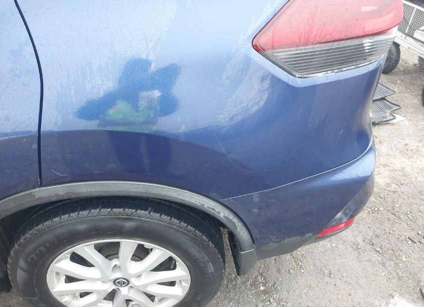 Photo 19 of 2020 Nissan Rogue S FWD (VIN JN8AT2MT4LW001072)