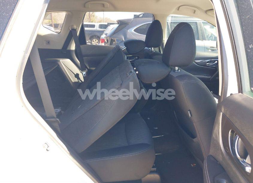 Photo 8 of 2020 Nissan Rogue SV FWD (VIN JN8AT2MT4LW011679)