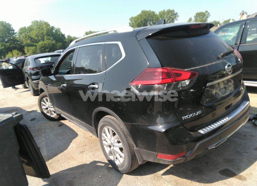 Photo 3 of 2020 Nissan Rogue SV FWD (VIN JN8AT2MT4LW033388)