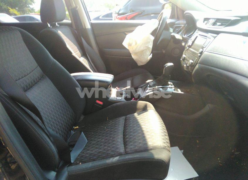 Photo 5 of 2020 Nissan Rogue SV FWD (VIN JN8AT2MT4LW033388)