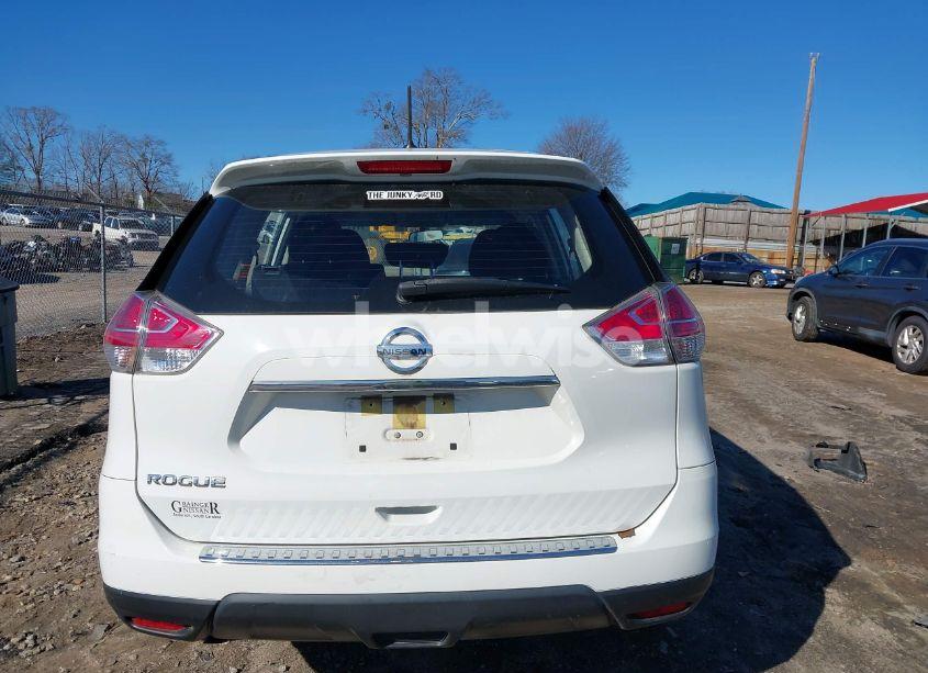 Photo 17 of 2016 Nissan Rogue S (VIN JN8AT2MT5GW002110)