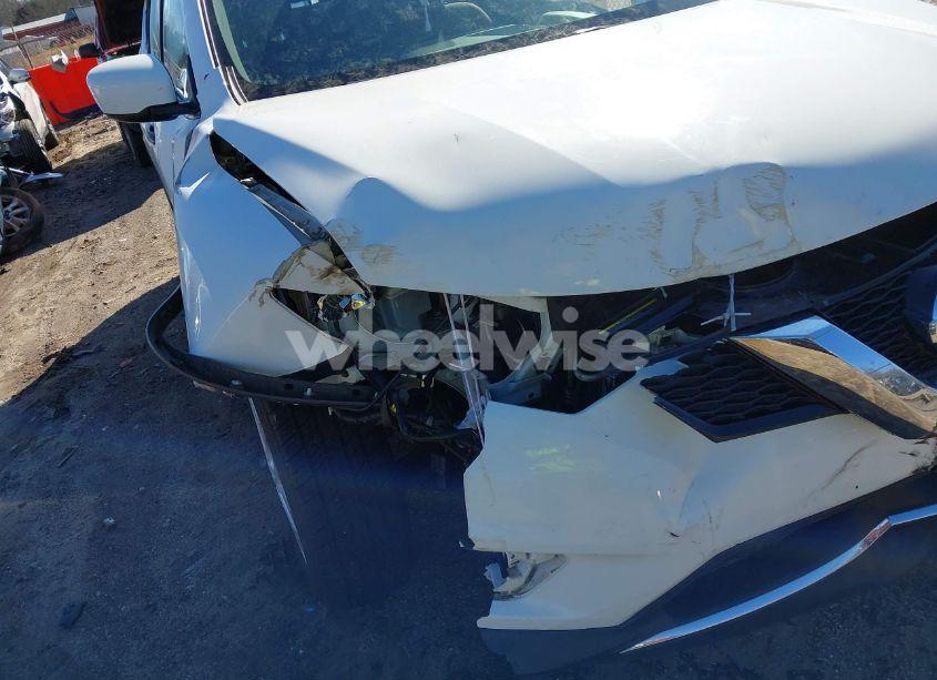 Photo 6 of 2016 Nissan Rogue S (VIN JN8AT2MT5GW002110)