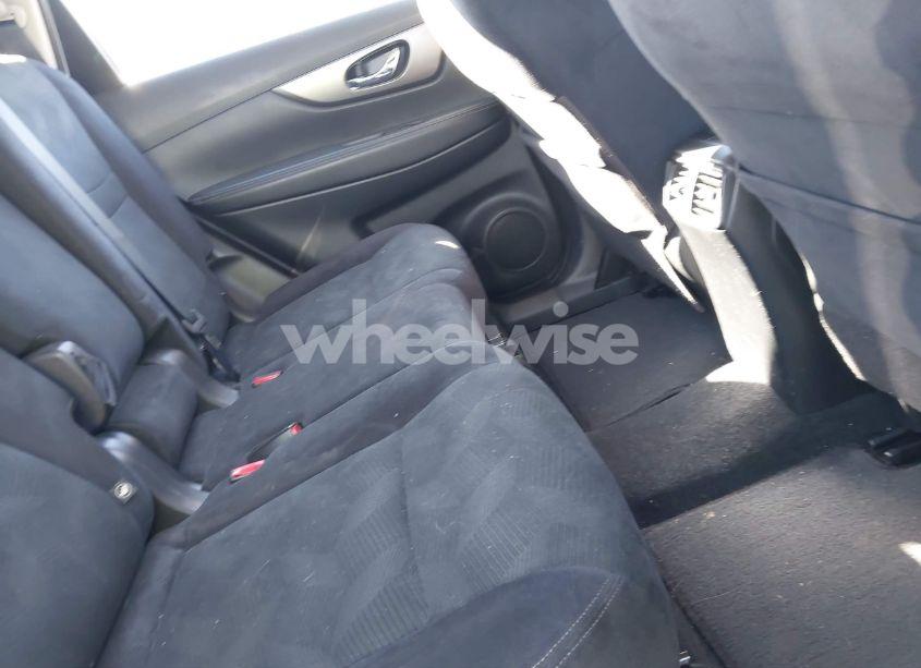 Photo 8 of 2016 Nissan Rogue S (VIN JN8AT2MT5GW002110)