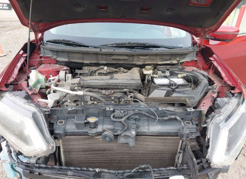 Photo 10 of 2016 Nissan Rogue SV (VIN JN8AT2MT5GW005959)