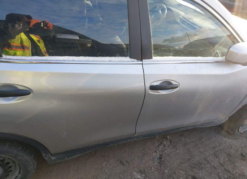 Photo 13 of 2016 Nissan Rogue S (VIN JN8AT2MT5GW018193)