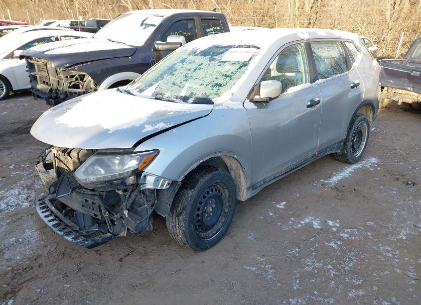 Photo 2 of 2016 Nissan Rogue S (VIN JN8AT2MT5GW018193)