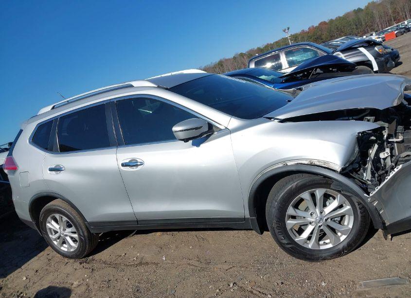 Photo 13 of 2016 Nissan Rogue SV (VIN JN8AT2MT5GW023765)