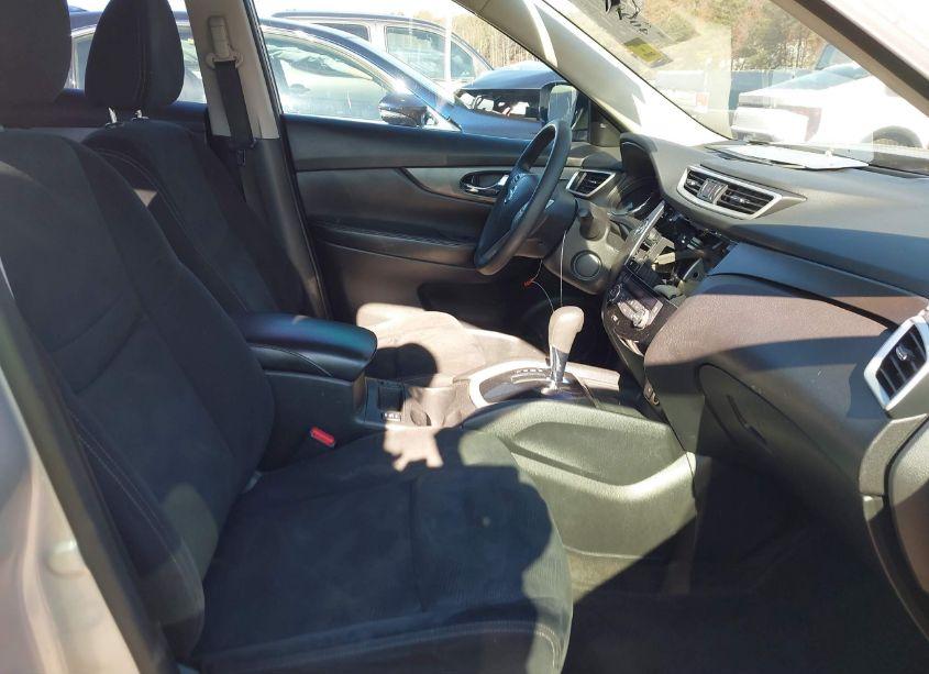 Photo 5 of 2016 Nissan Rogue SV (VIN JN8AT2MT5GW023765)