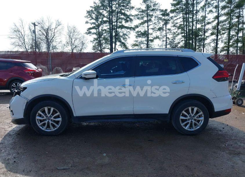 Photo 15 of 2017 Nissan Rogue SV (VIN JN8AT2MT5HW131501)