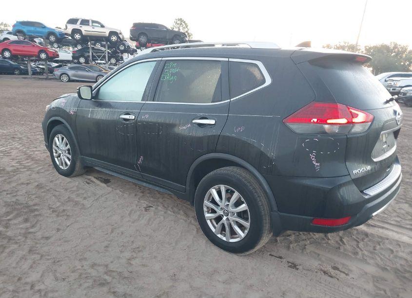 Photo 3 of 2017 Nissan Rogue SV (VIN JN8AT2MT5HW136343)