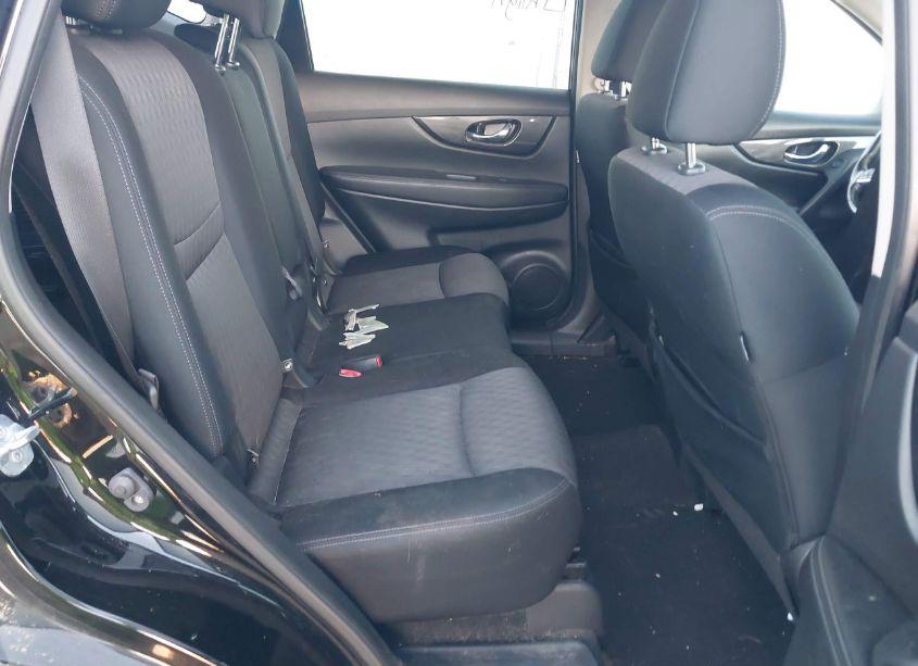 Photo 8 of 2017 Nissan Rogue SV (VIN JN8AT2MT5HW136343)