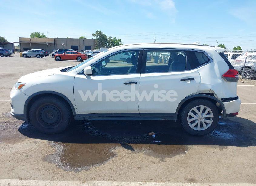 Photo 14 of 2017 Nissan Rogue S (VIN JN8AT2MT5HW148850)