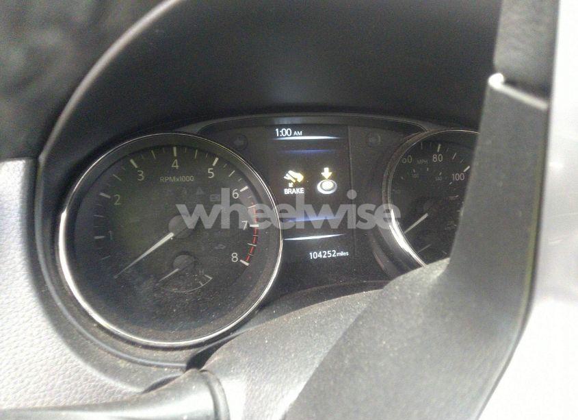 Photo 7 of 2017 Nissan Rogue SV (VIN JN8AT2MT5HW397231)