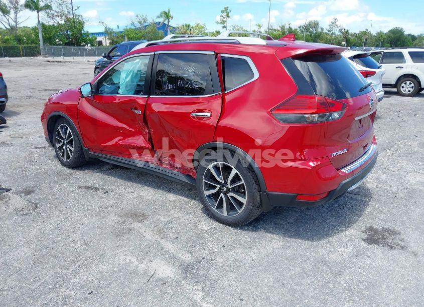 Photo 3 of 2017 Nissan Rogue SL (VIN JN8AT2MT5HW400614)
