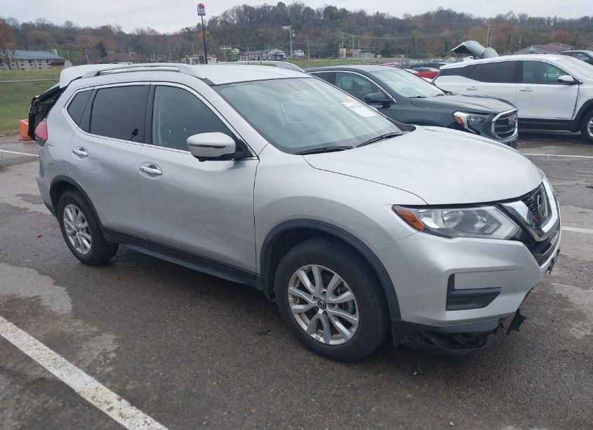 2017 Nissan Rogue SV (VIN JN8AT2MT5HW403349) main photo