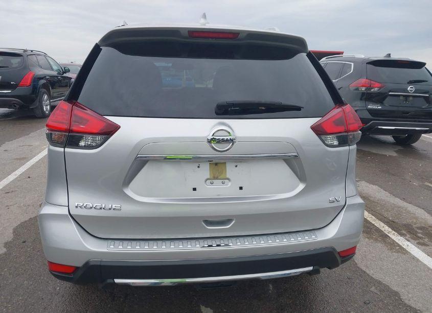 Photo 17 of 2017 Nissan Rogue SV (VIN JN8AT2MT5HW403349)