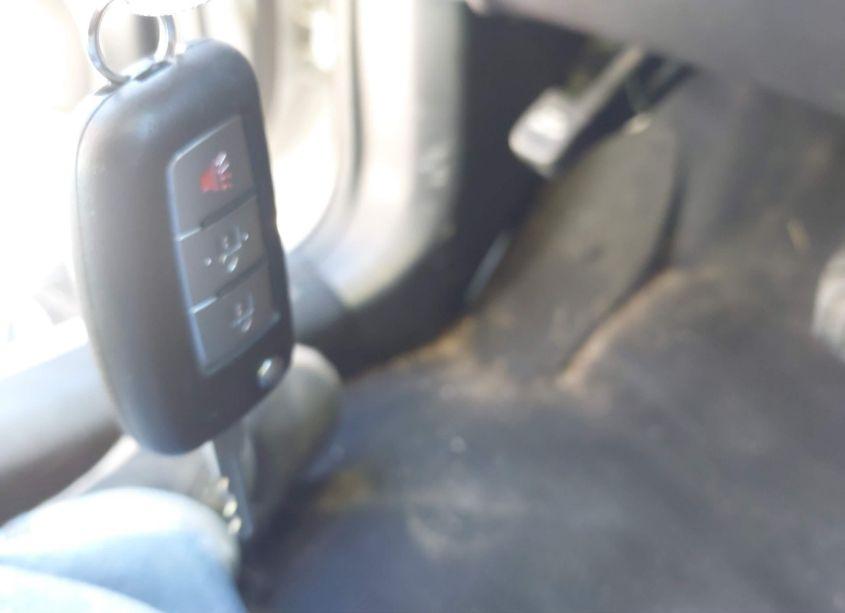 Photo 11 of 2018 Nissan Rogue S (VIN JN8AT2MT5JW463718)