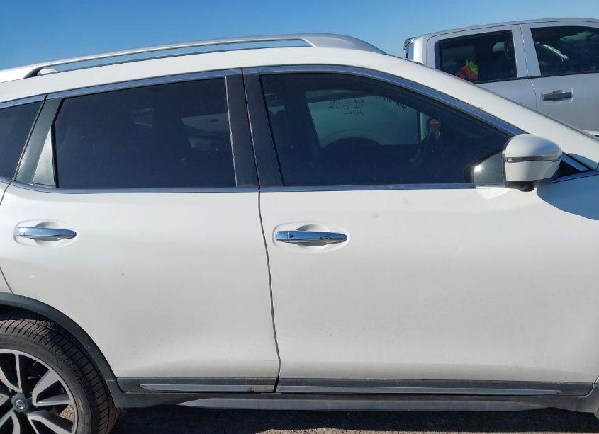 Photo 12 of 2018 Nissan Rogue SL (VIN JN8AT2MT5JW470538)