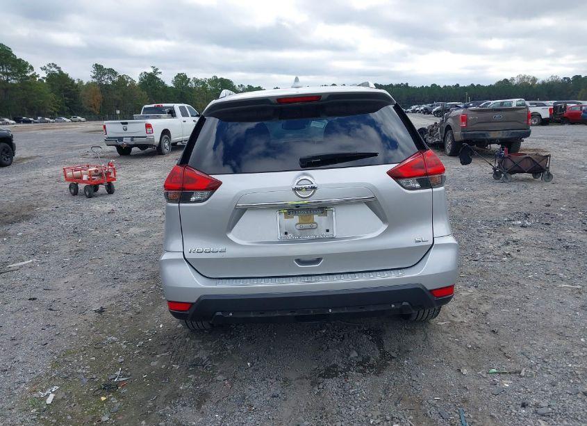 Photo 16 of 2018 Nissan Rogue SL (VIN JN8AT2MT5JW490773)
