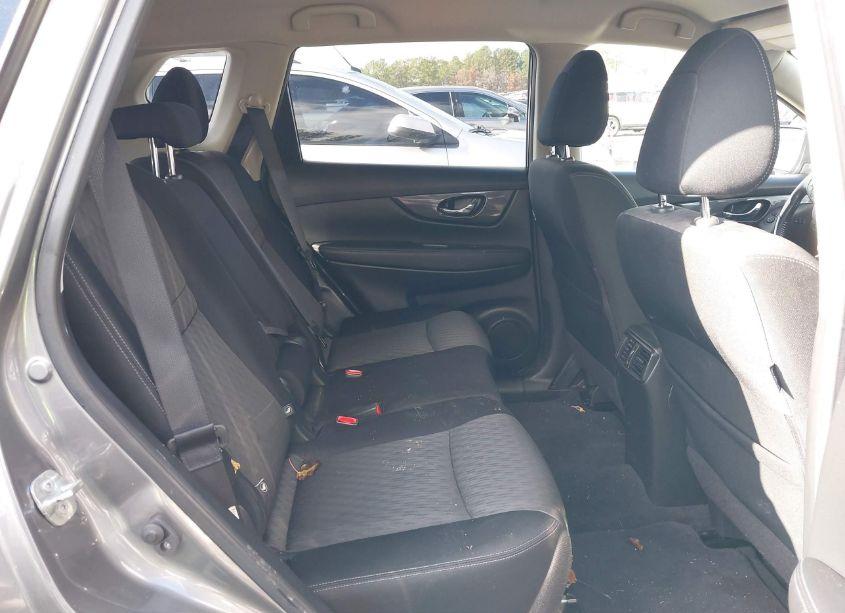 Photo 8 of 2020 Nissan Rogue SV FWD (VIN JN8AT2MT5LW005762)