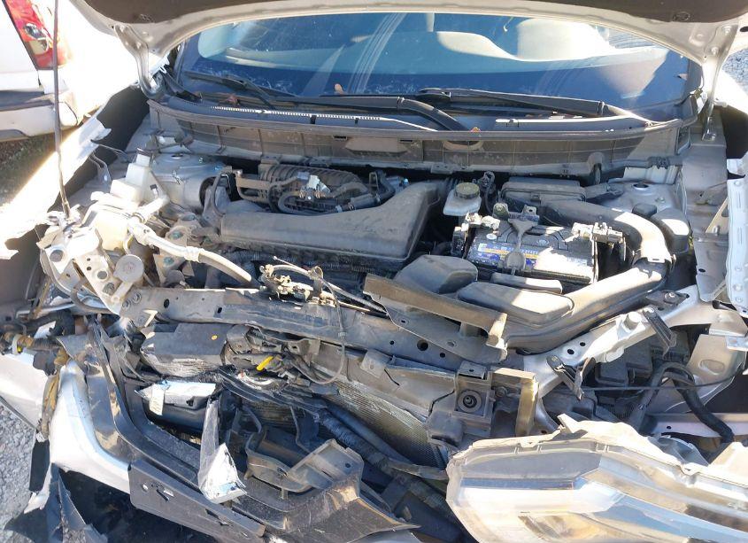 Photo 10 of 2020 Nissan Rogue SV FWD (VIN JN8AT2MT5LW009052)